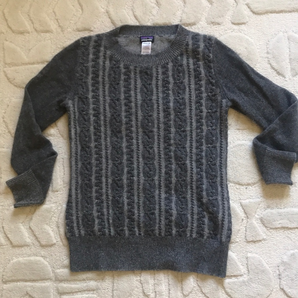 Patagonia 100% Cashmere Sweater - Gray